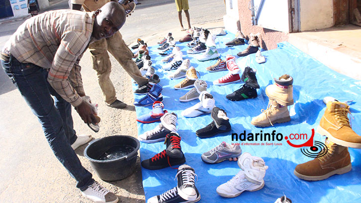 El Hadji Ndour dit « Cut », vendeur de chaussures : « le complexe et l’avancement ne riment pas ». El Hadji Ndour dit « Cut », vendeur de chaussures : « le complexe et l’avancement ne riment pas ».