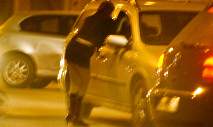 Saint-Louis : un réseau organisé de prostitution clandestine souille l’entrée de l’île. Saint-Louis : un réseau organisé de prostitution clandestine souille l’entrée de l’île.