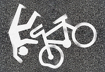 URGENT : Un vélo heurté par un taxi devant la maison de Lille.