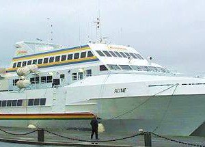Les navires " Aguene" et " Ndiambone", mis en service vers fin 2014 (directeur)