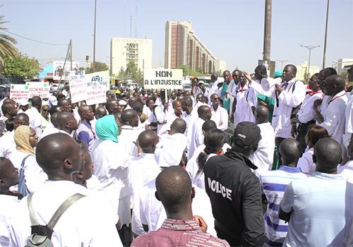 Le Communiqué de la marche de Saly
