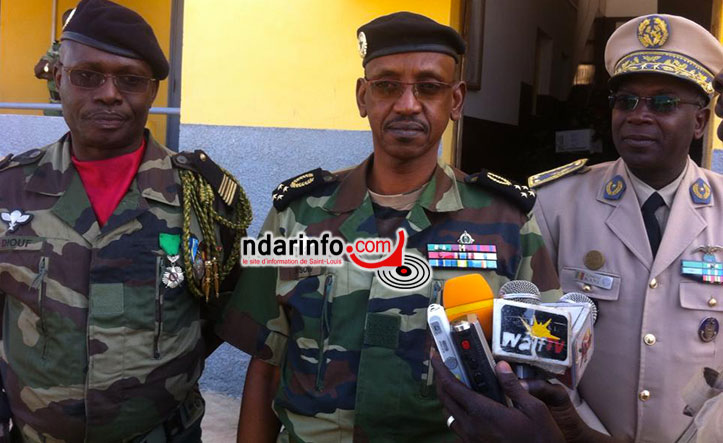 Saint louis : Henry Louis DIOUF, le nouveau commandant de la zone nord, installé dans ses fonctions (photos) Saint louis : Henry Louis DIOUF, le nouveau commandant de la zone nord, installé dans ses fonctions (photos)