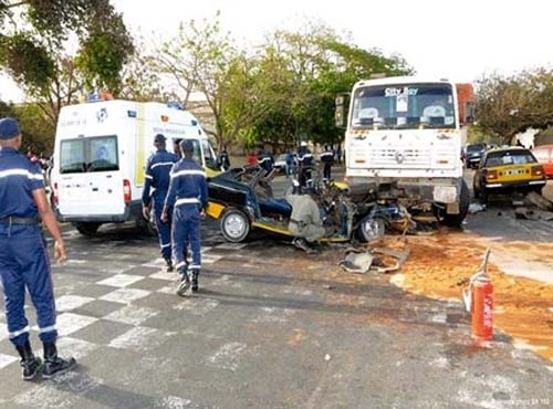 SÉNÉGAL : 433 morts et 12437 accidents sur la route. SÉNÉGAL : 433 morts et 12437 accidents sur la route.