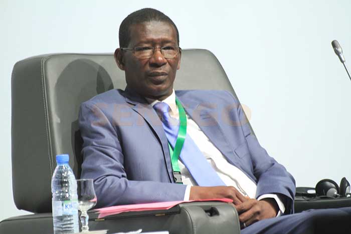 " Notre voie pacifique de conquête démocratique du pouvoir." Par Prof Mary Teuw NIANE " Notre voie pacifique de conquête démocratique du pouvoir." Par Prof Mary Teuw NIANE