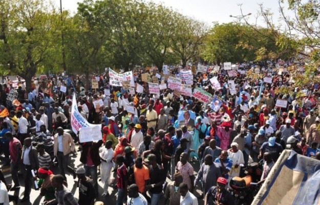  Après Charlie Hebdo: Une contre-manifestation à Dakar et en Afrique, pour dire «Je suis Africain»