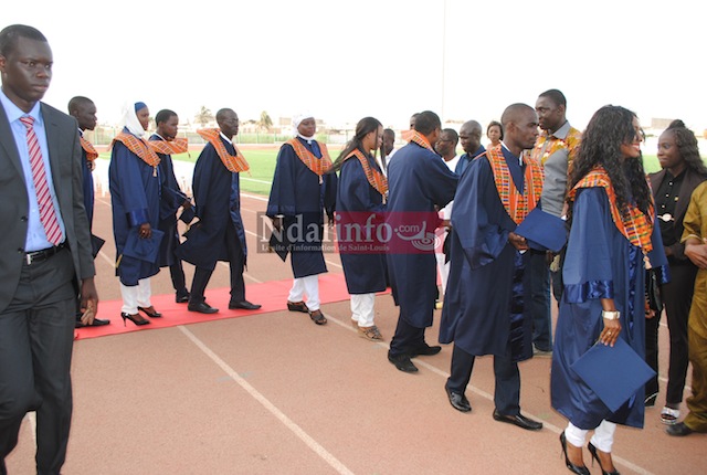 IMAGES: l'impressionnante mobilisation à la cérémonie de graduation de l’ISM -  SAINT-LOUIS