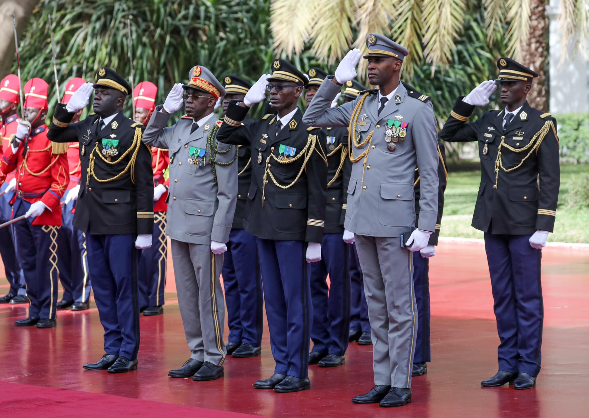 Fête de l'Indépendance : les images de la levée des couleurs au Palais