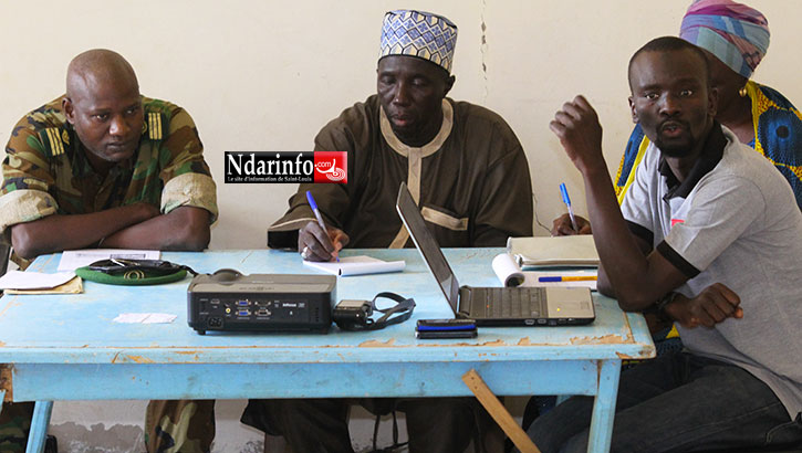 RÉFORME FONCIÈRE ET GESTION DES RESSOURCES NATURELLES : le GRET forme les éleveurs de DAGANA. RÉFORME FONCIÈRE ET GESTION DES RESSOURCES NATURELLES : le GRET forme les éleveurs de DAGANA.