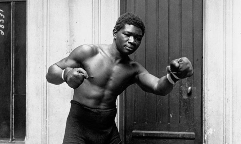 Premier africain champion de monde de boxe : l'histoire du Guet-Ndarien Mbarick FALL alias Battling SIKI 