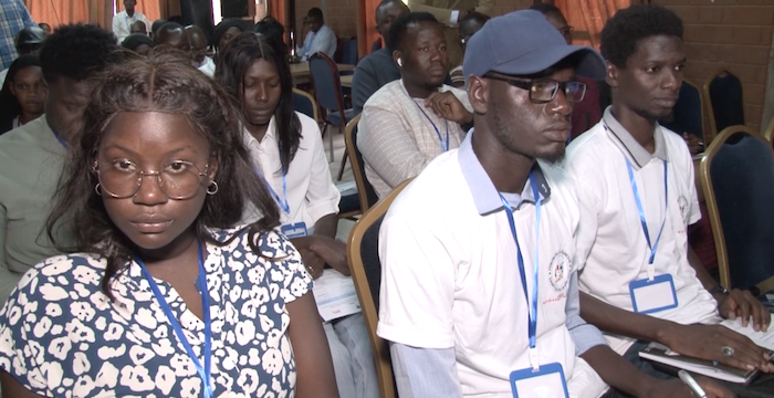 Saint-Louis : Un forum planche sur les enjeux du numérique chez les jeunes Saint-Louis : Un forum planche sur les enjeux du numérique chez les jeunes