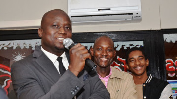 Le consul général du Sénégal a-t-il (vraiment) exhibé son sexe à Marseille ? Le consul général du Sénégal a-t-il (vraiment) exhibé son sexe à Marseille ?