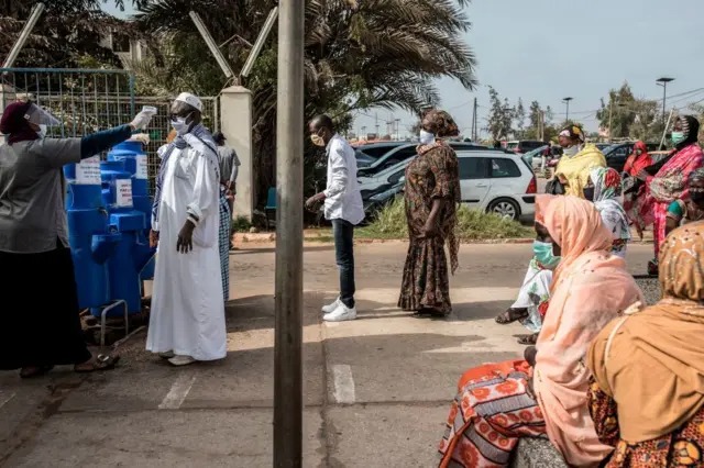 Coronavirus : 147 pèlerins testés positifs sur un effectif de 590