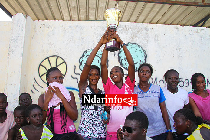 VIDÉO – PHOTOS - Accueil triomphal du SLBC après le sacre historique à DAKAR. Regardez !