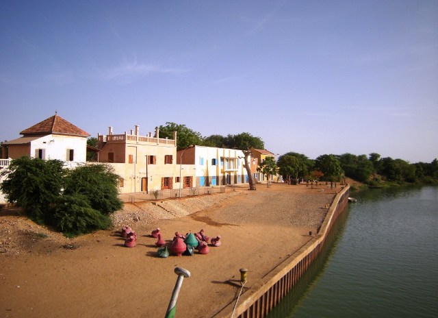 PODOR : Le PUDC construit près de 75 kilomètres de pistes rurales. PODOR : Le PUDC construit près de 75 kilomètres de pistes rurales.