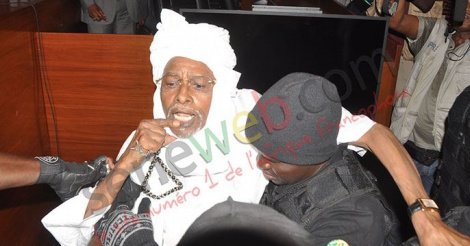 Procès: Comment Habré a été contraint à comparaitre Procès: Comment Habré a été contraint à comparaitre