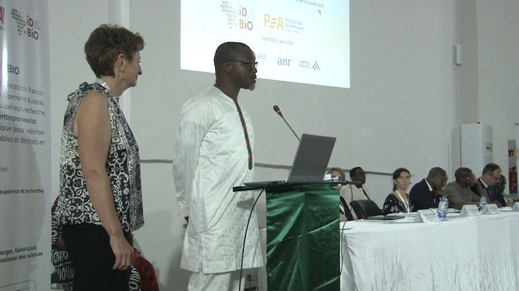 Université Gaston Berger : lancement d’un projet de valorisation des ressources renouvelables et les déchets en produits biosourcés Université Gaston Berger : lancement d’un projet de valorisation des ressources renouvelables et les déchets en produits biosourcés