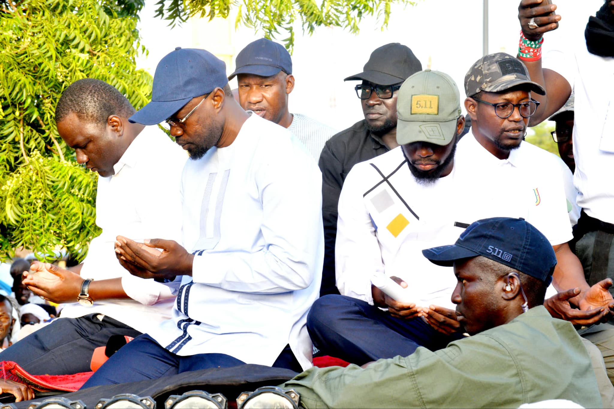 Agnam : le cortège d'Ousmane Sonko attaqué Agnam : le cortège d'Ousmane Sonko attaqué