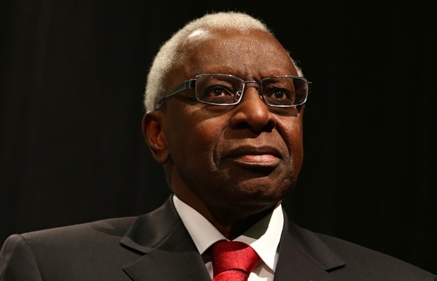 Lamine Diack démissionne du Cio