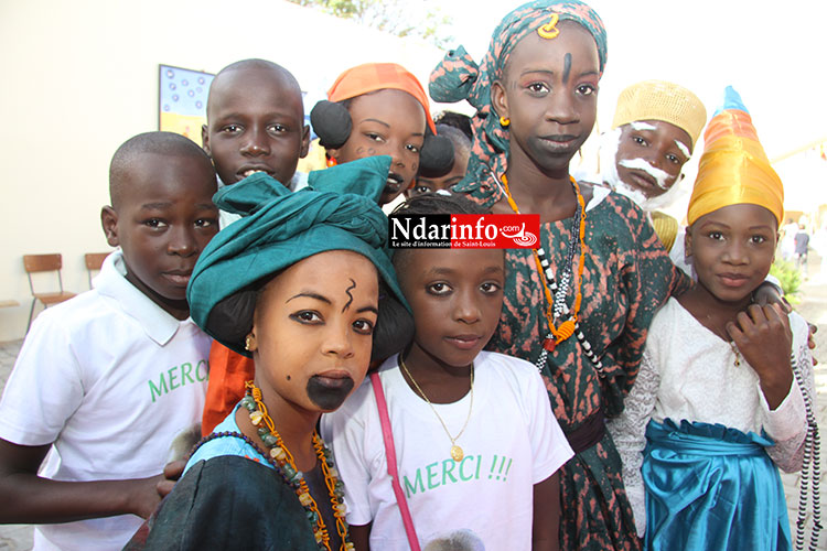 DIRECT - Accueil du Président Abdou DIOUF à Saint-Louis (Vidéo) DIRECT - Accueil du Président Abdou DIOUF à Saint-Louis (Vidéo)