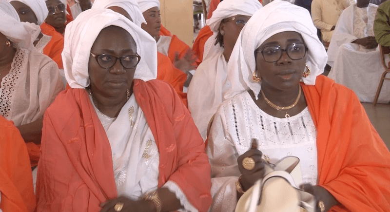 À droite, Mme Ndiémé Mbaye Sène, présidente de l’Amicale des Femmes travailleuses du Crous de Saint-Louis À droite, Mme Ndiémé Mbaye Sène, présidente de l’Amicale des Femmes travailleuses du Crous de Saint-Louis