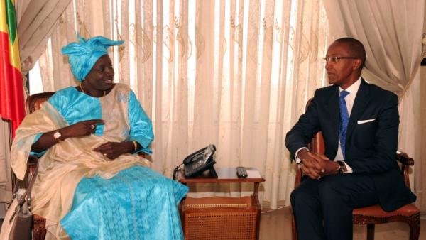 Mimi Touré à Abdoul Mbaye : "Si le chef de l’Etat te choisit parmi 14 millions de Sénégalais, tu lui dois tout"