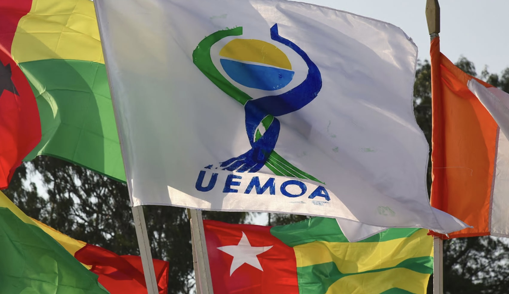 Levée de fonds record pour le Sénégal sur le marché régional