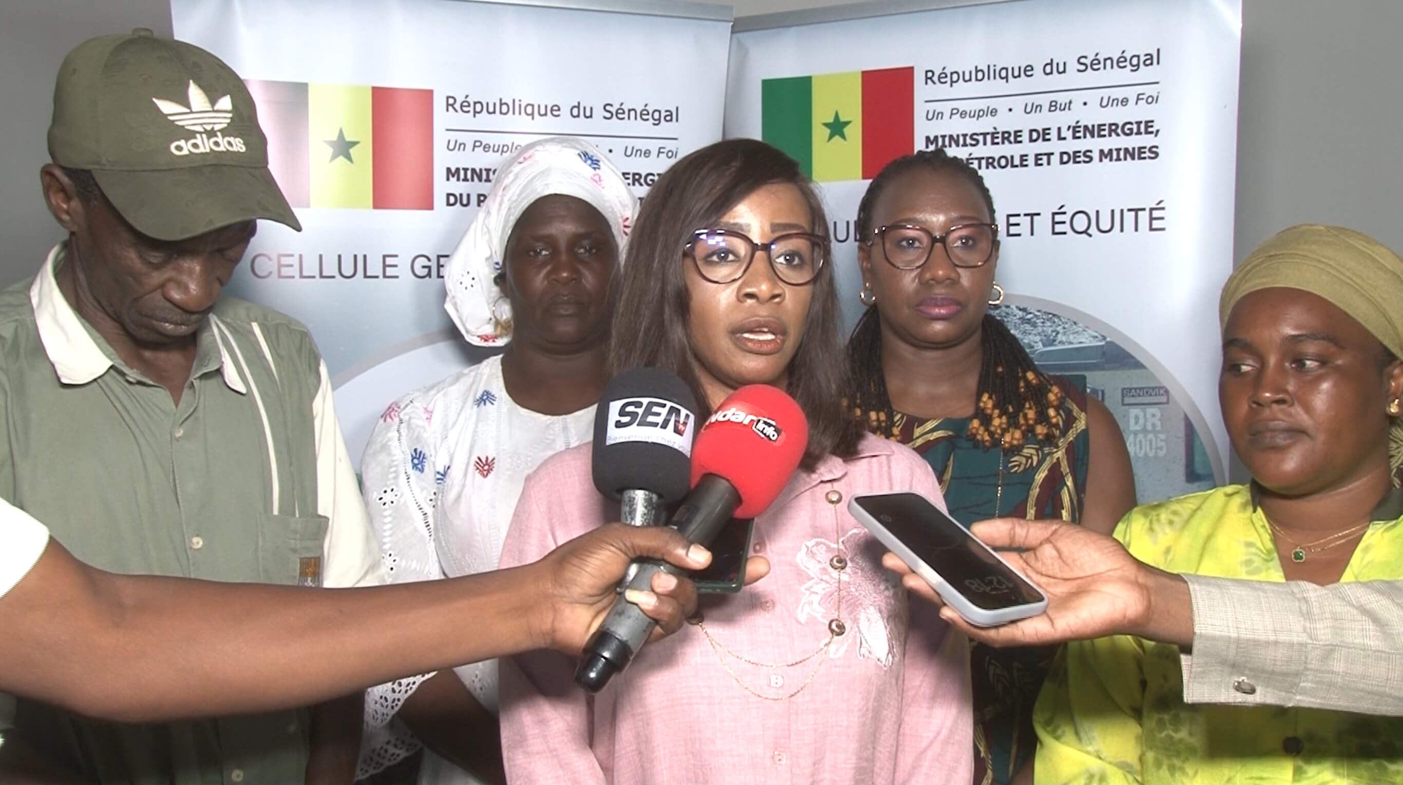Saint-Louis : Un projet inclusif du ministère de l’Énergie pour les femmes mareyeuses et transformatrices
