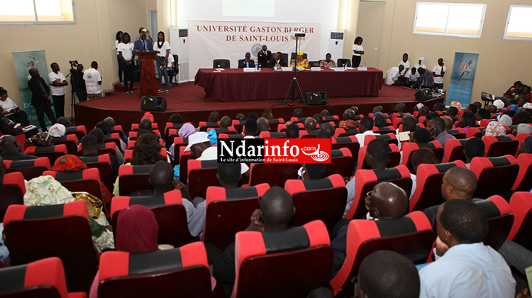 FORMATION: plus de 20.000 diplômes délivrés par l’UGB depuis sa création (recteur) FORMATION: plus de 20.000 diplômes délivrés par l’UGB depuis sa création (recteur)