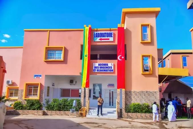 Touba : pose de la première pierre d'un centre d'hémodialyse de 17 lits à l'hôpital Ndamatou