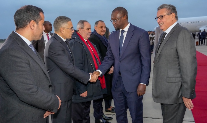 Rabat : Sonko se recueille au mausolée Mohamed V avant l'ouverture de la Commission mixte et un déjeuner royal