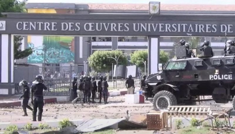UCAD : Gaz lacrymogènes dans les pavillons et scènes de panique sur le campus