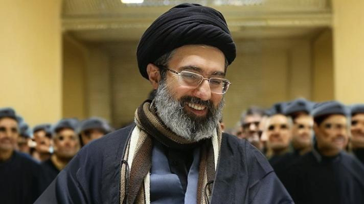 Succession en Iran : Qui est Mojtaba Khamenei, le nouveau chef des Gardiens de la révolution ?