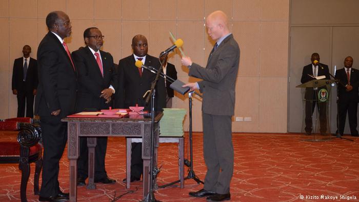 La Tanzanie nomme un ministre albinos, pour faire évoluer les mentalités sur l’albinisme.