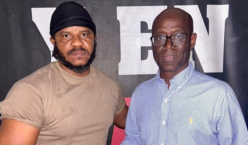 Taxaw Saytu : Y en a marre rencontre Thierno Alassane Sall