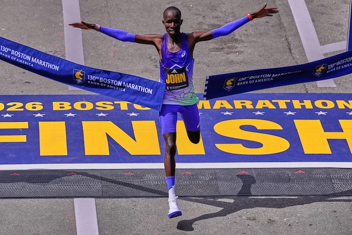 Marathon de Boston : John Korir s'impose et pulvérise le record du parcours