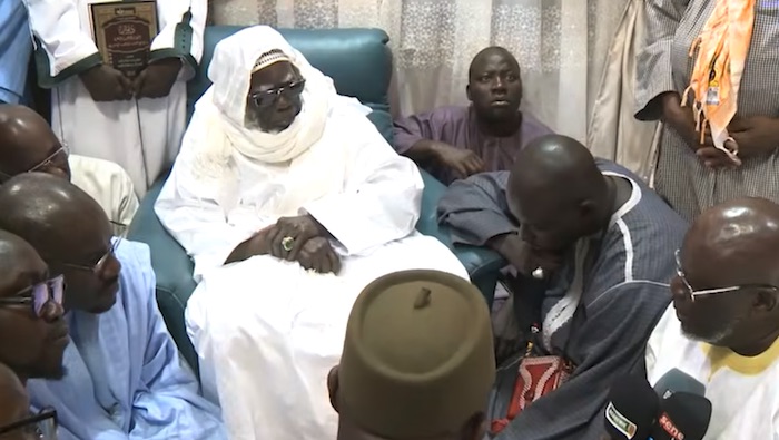 Touba : La Convergence Citoyenne porte la candidature de Macky Sall devant le Khalife