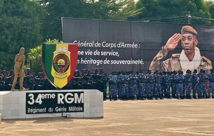 Mali : Hommage national au colonel Sadio Camara tué au front