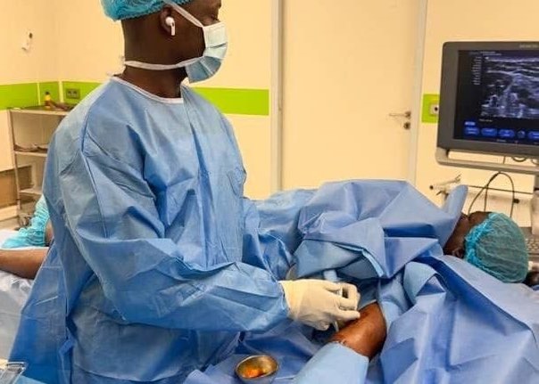 Oncologie au Sénégal : l’Hôpital Dalal Jamm réalise sa première pose de PICC Line pour la chimiothérapie