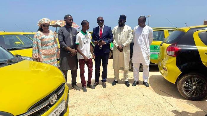 100 chauffeurs formés par le 3FPT reçoivent leurs attestations et les clés de leurs véhicules