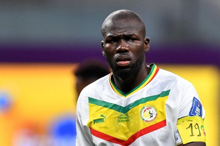 « C'est dans l'unité qu'on va réussir » : Koulibaly mobilise les supporters après la défaite