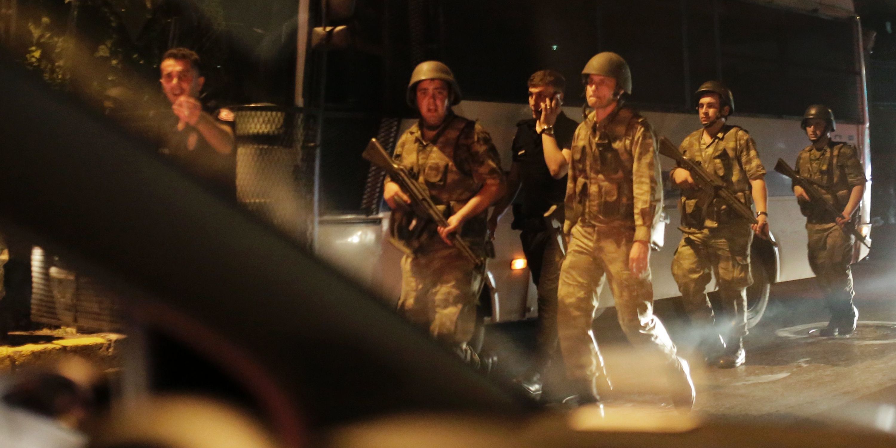 TURQUIE:  «Il s'agit de 46 officiers. Certains sont déjà arrêtés. Le reste le seront également»