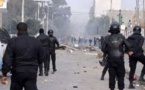 Tunisie : les manifestations contre la cherté de la vie tournent à l’affrontement violent