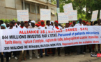 Contre une "gestion nébuleuse" de l’hôpital de Saint-Louis : Médecins et travailleurs ont battu le macadam, ce matin (vidéo)