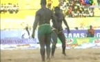  Video| Lutte : Baye Ndiaye Bat Boy Guet Ndar