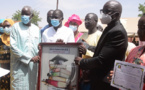 Éducation : Cheikh NDIONGUE, mécène de l’excellence, honoré pour sa contribution à Bokhol (vidéo) Éducation : Cheikh NDIONGUE, mécène de l’excellence, honoré pour sa contribution à Bokhol (vidéo)