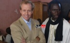 SÉNÉGAL/USA: En visite à Saint-Louis, Lewis Lukens s'est rendu au centre de talibés « La Maison de la Gare ». SÉNÉGAL/USA: En visite à Saint-Louis, Lewis Lukens s'est rendu au centre de talibés « La Maison de la Gare ».