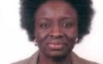 Locales 2014 à Grand-Yoff : Mimi Touré fait les yeux doux aux femmes et tente de les amadouer avec une entreprise de fabrique de mèches