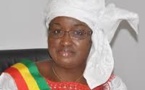 Hélène Tine s’en prend au leader de Rewmi : « Idrissa Seck devait avoir la décence de faire le bilan de ses 12 ans à Thiès »