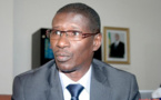 Université virtuelle du sénégal : Mary Teuw Niane remet 104 ordinateurs aux étudiants de Guédiawaye