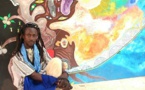 TOILE - En hommage au défunt Charles Camara : L’artiste Iba Ndiaye peint l’arbre du souvenir.